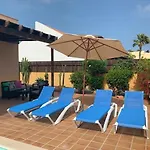 Hébergement de vacances Casa Bonita - Beautiful 3 Bed With Private Heated Pool And Fibre Wifi *